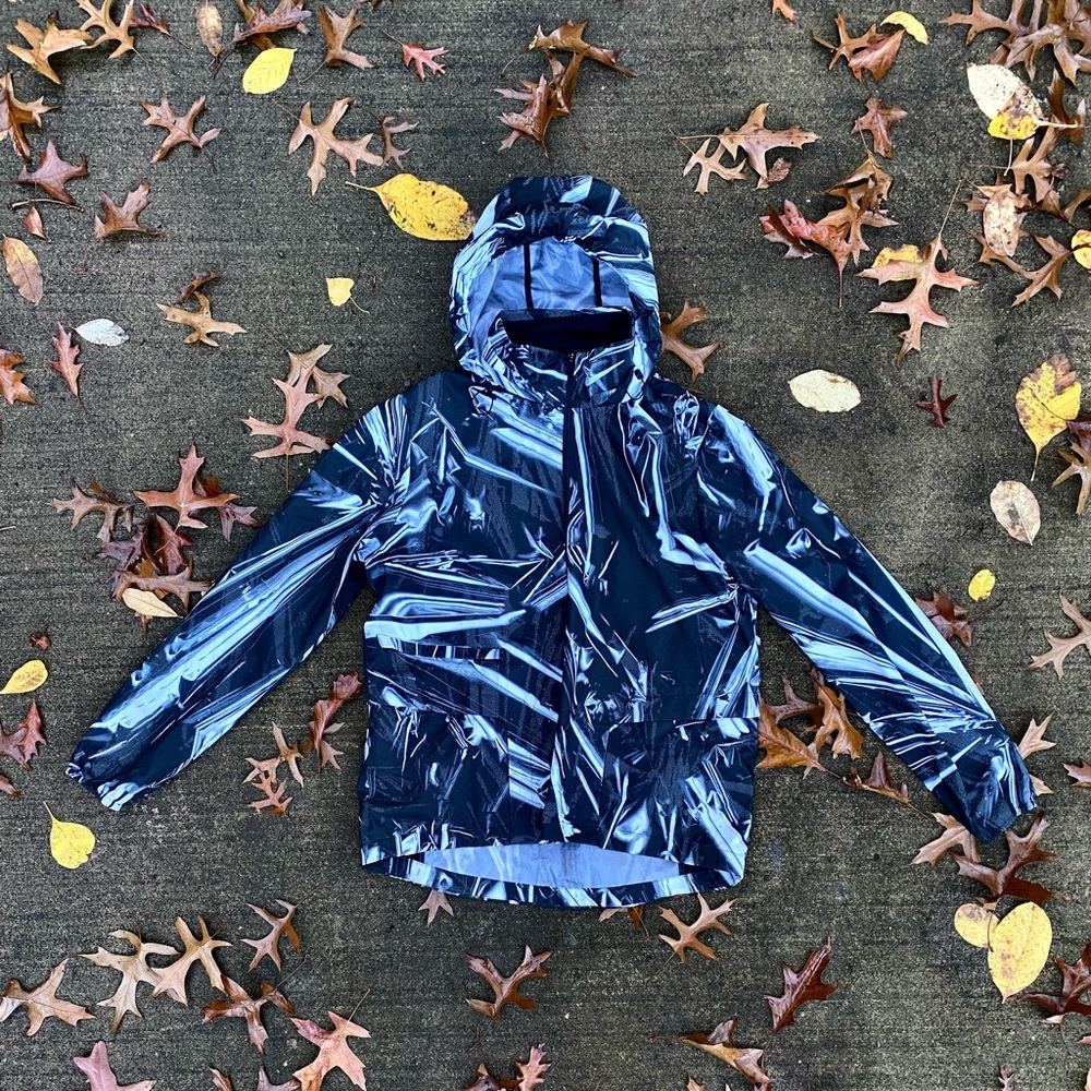 Nike Shield Full-Zip Running Jacket Ghost Flash S… - image 3